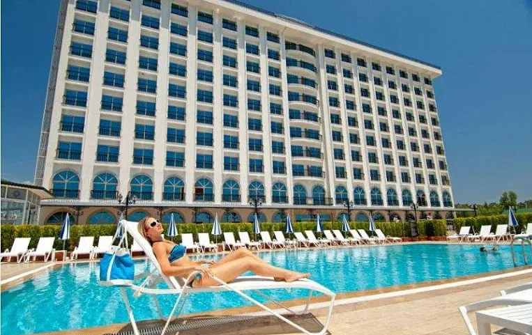Harrington Park Resort 5*