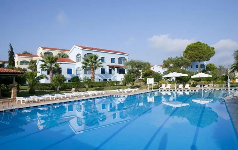 Govino Bay Studios & Apartments (ex. Govino Bay Corfu Hotel Apt)