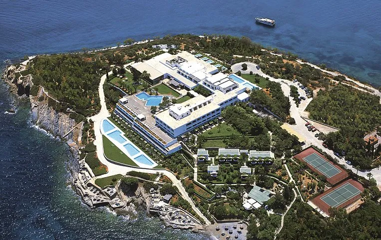 Minos Palace Hotel & Suites 5*