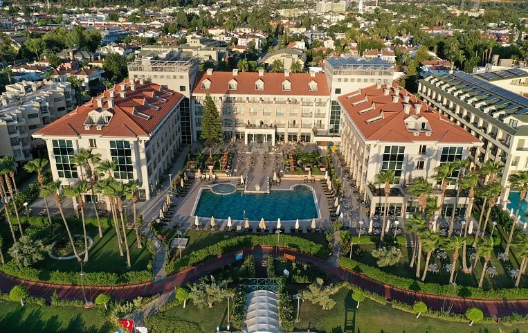 Fame Residence Kemer & Spa 5*