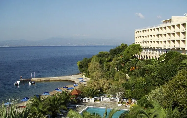 Pappas Hotel 3*