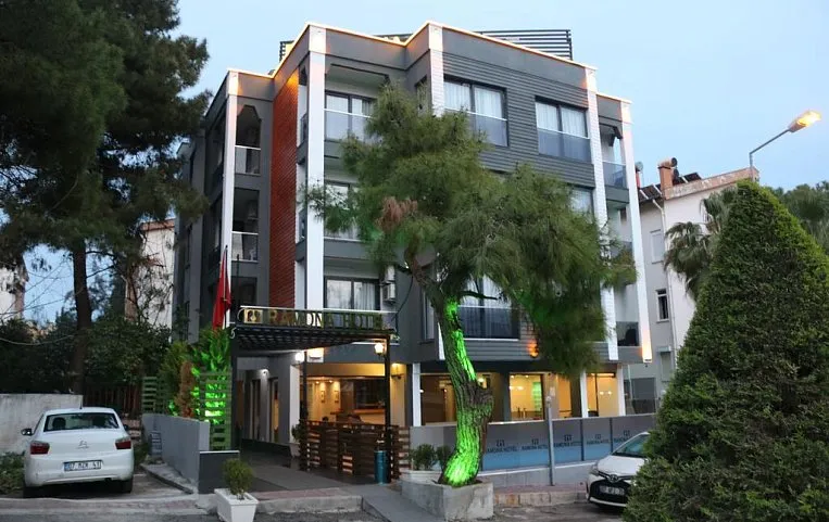 Ramona Hotel 3*