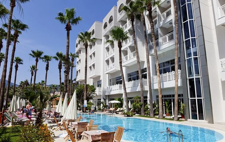 Quadas Hotel 4*