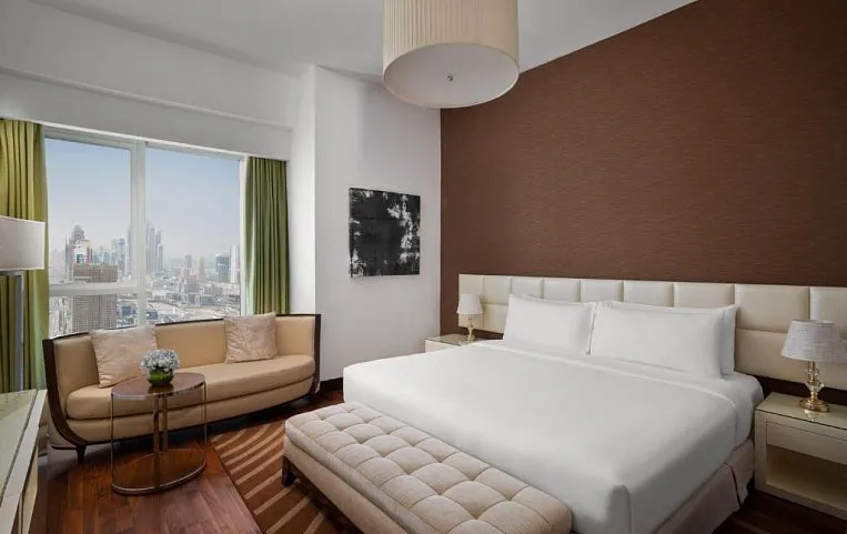 La Suite Dubai Hotel & Apartments Operated by Minor Hotels 4*