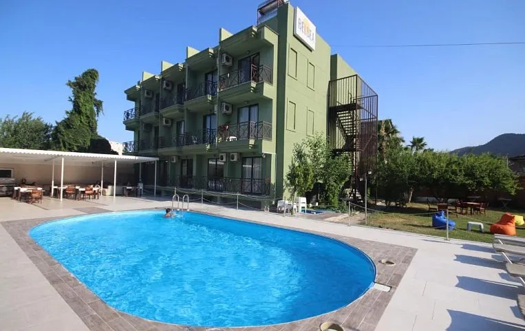 Belsea Hotel 3*