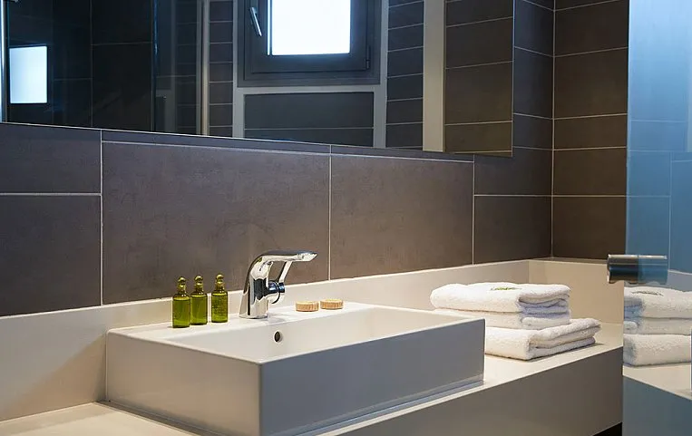 Ostria Sea Side Hotel 4*