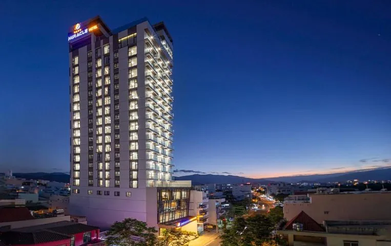 Miracle Luxury Hotel 4*+ (Нячанг)