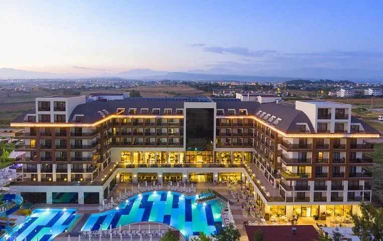 Glamour Resort & Spa 5*
