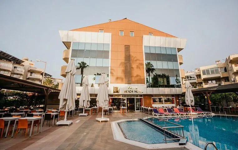 Fame Beach Hotel 4*