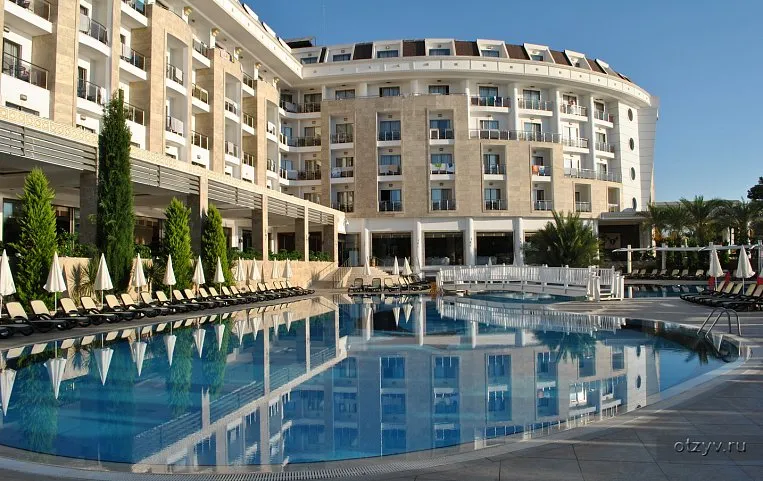 Imperial Sunland Hotel 5*