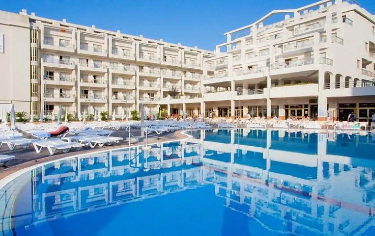 Aqua Hotel Aquamarina 4*
