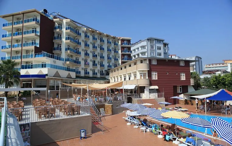 Akin Paradise 4*