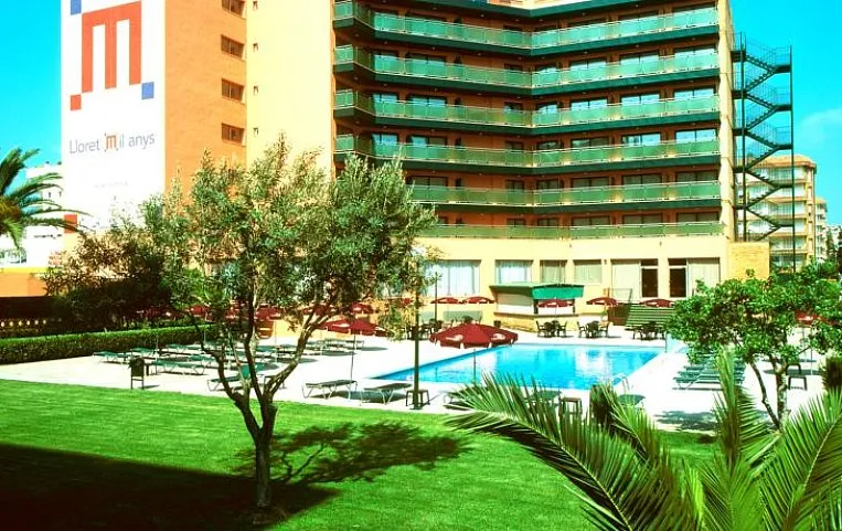 Fenals Garden 4*