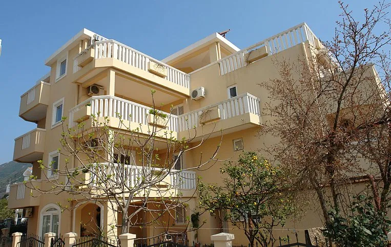 Maslovar Апартаменты 4*