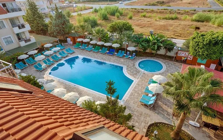 Risus Hotel 3*