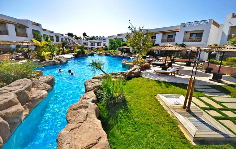 Domina Prestige Pool 5*