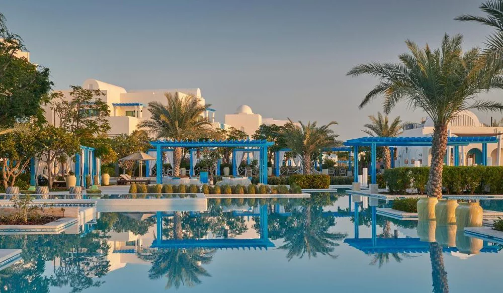 Hilton Salwa Beach Resort & Villas 5*