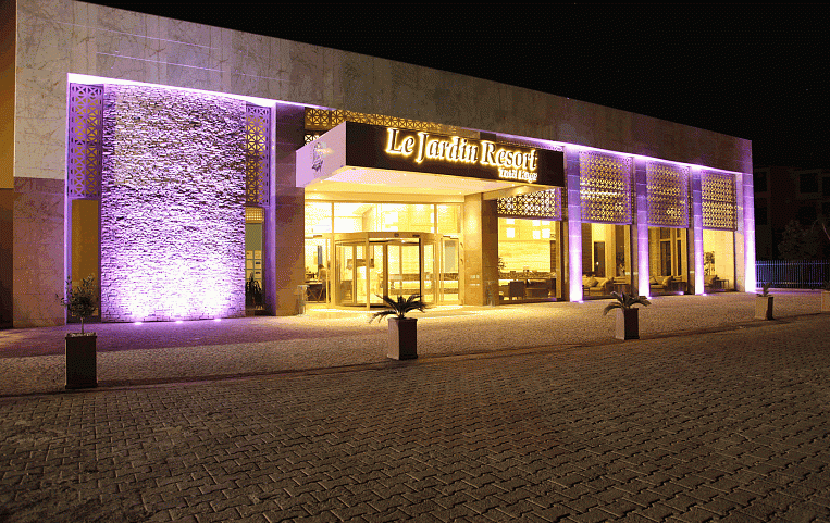 Queen's Park Le Jardin Resort 5*